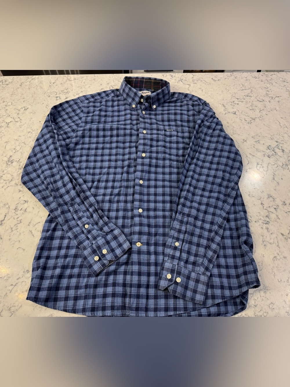 Barbour Navy and Light Blue Men’s Lightweight Flannel Plaid M Button-Down Shirt